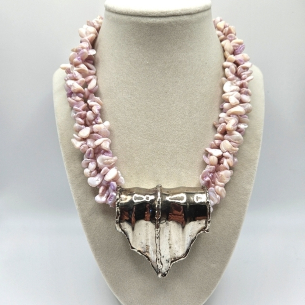 NEW VINTAGE Lavender Purple Stone Large Silver Tone Statement Pendant Necklace